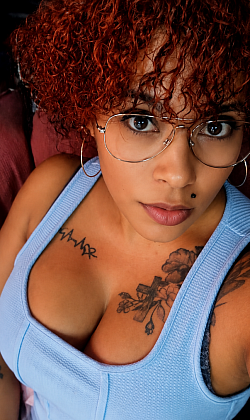 Author Hayley T Adams